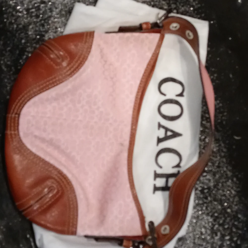 Coach vintage signature bag. - Picture 3 of 14